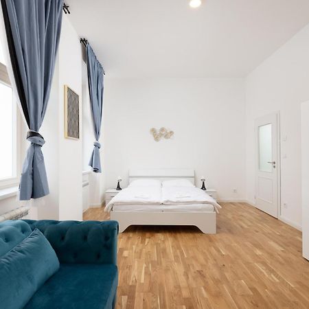 Apartment Petrska Прага Екстериор снимка